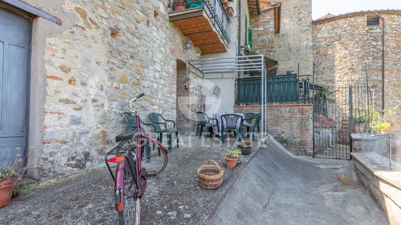 Apartamento en Fabro, Italia, 136 m² - imagen 7