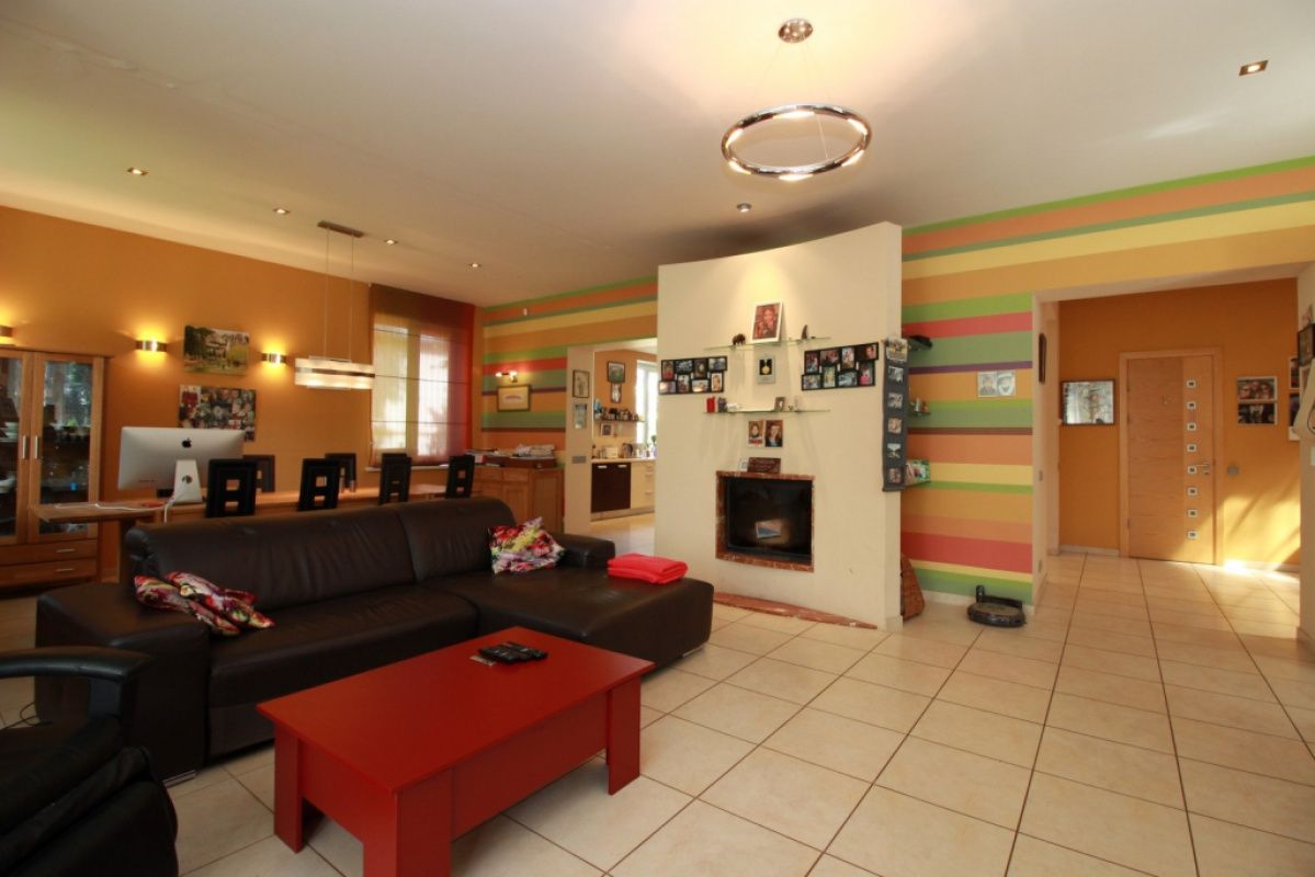 Haus in Bulduri, Lettland, 440 m² - Foto 3