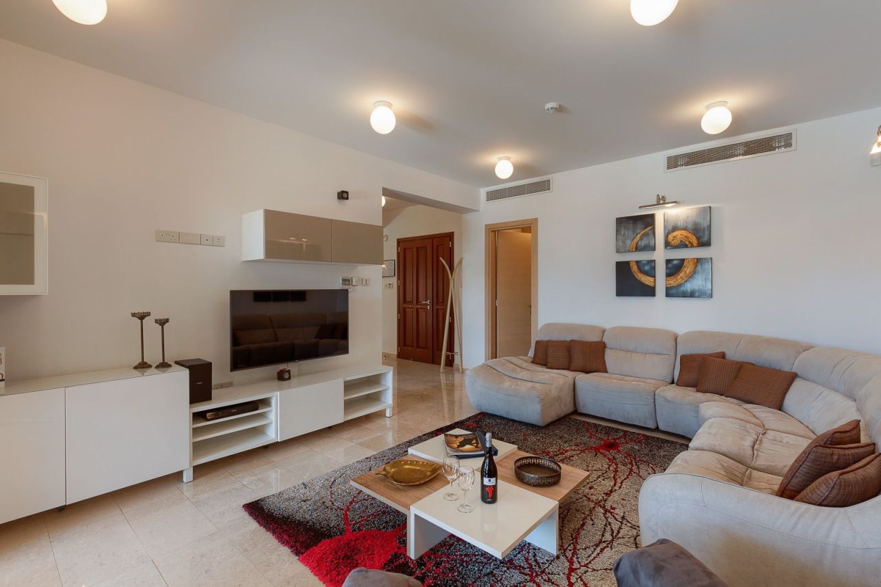 Villa en Pafos, Chipre, 215 m² - imagen 16