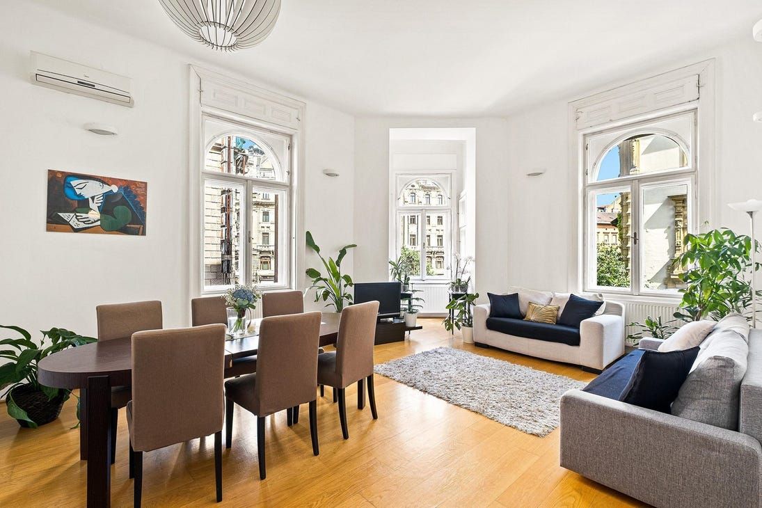 Apartamento en Budapest, Hungría, 80 m² - imagen 1