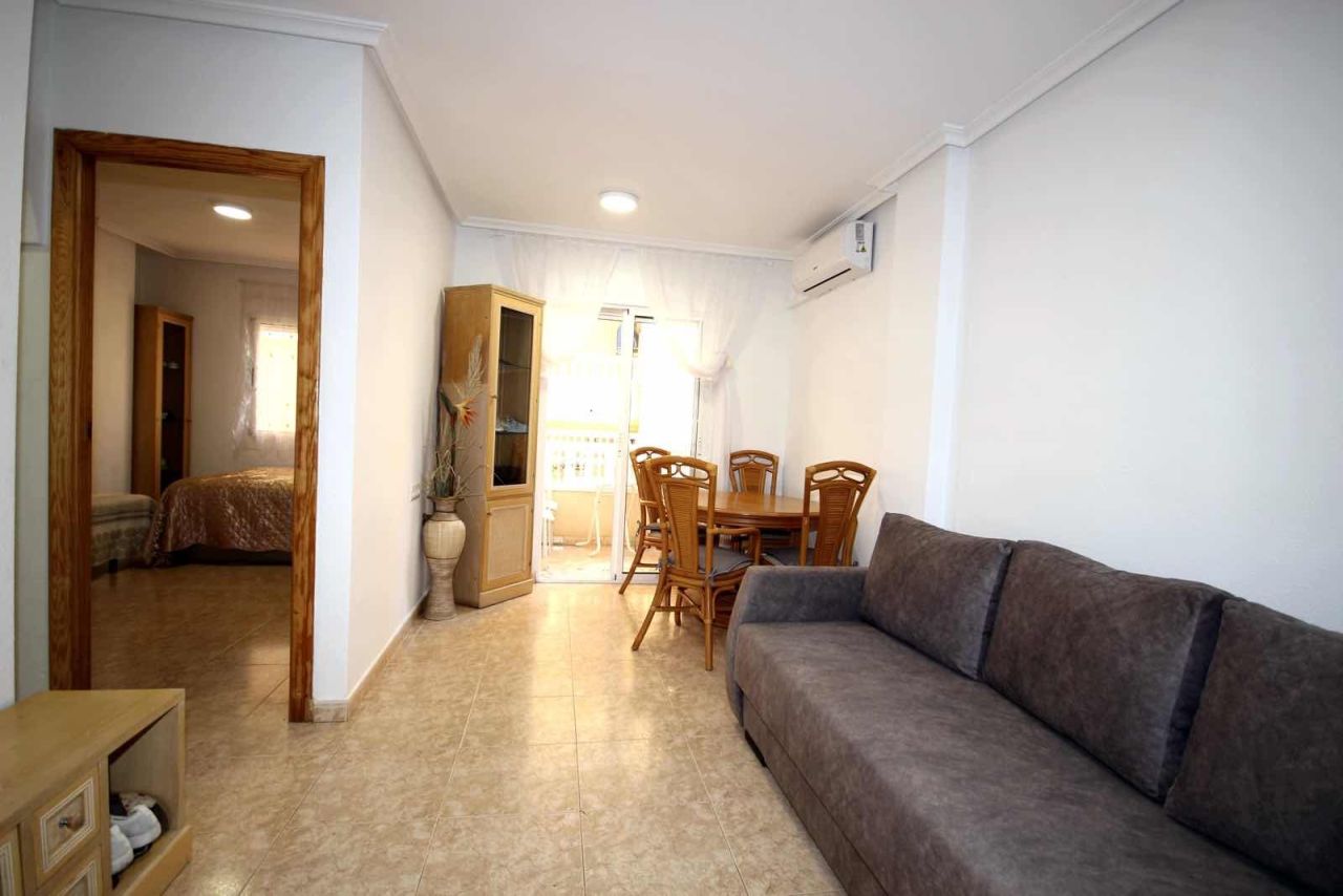 Apartamento en Torrevieja, España, 38 m² - imagen 6