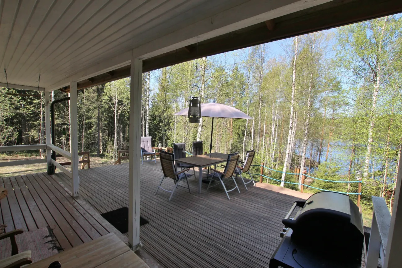 Cottage à Heinavesi, Finlande, 61 m² - image 1