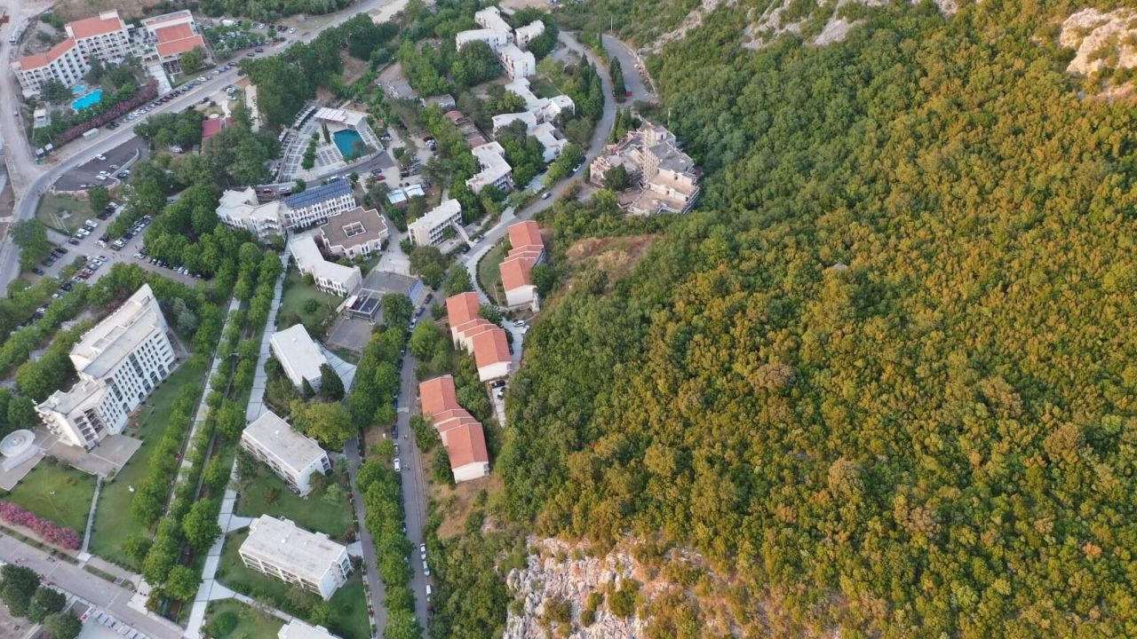 Terreno a Čanj, Montenegro, 8 842 m2 - foto 5