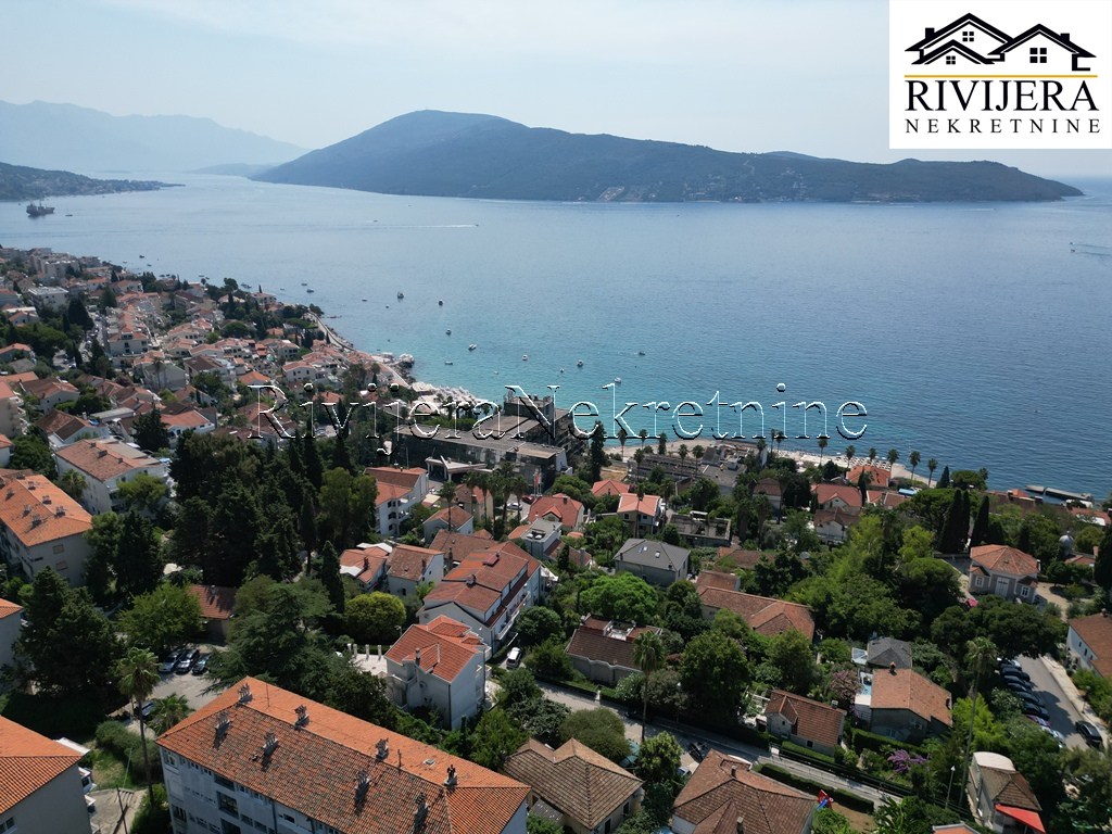 Appartamento a Herceg-Novi, Montenegro, 36 m² - foto 1