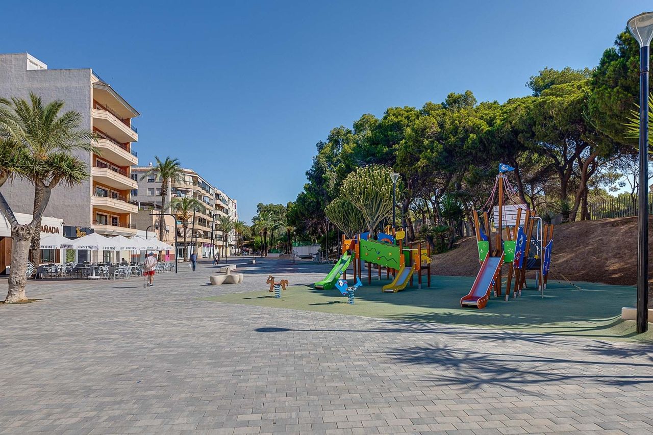 Apartamento en Guardamar del Segura, España, 76 m² - imagen 13