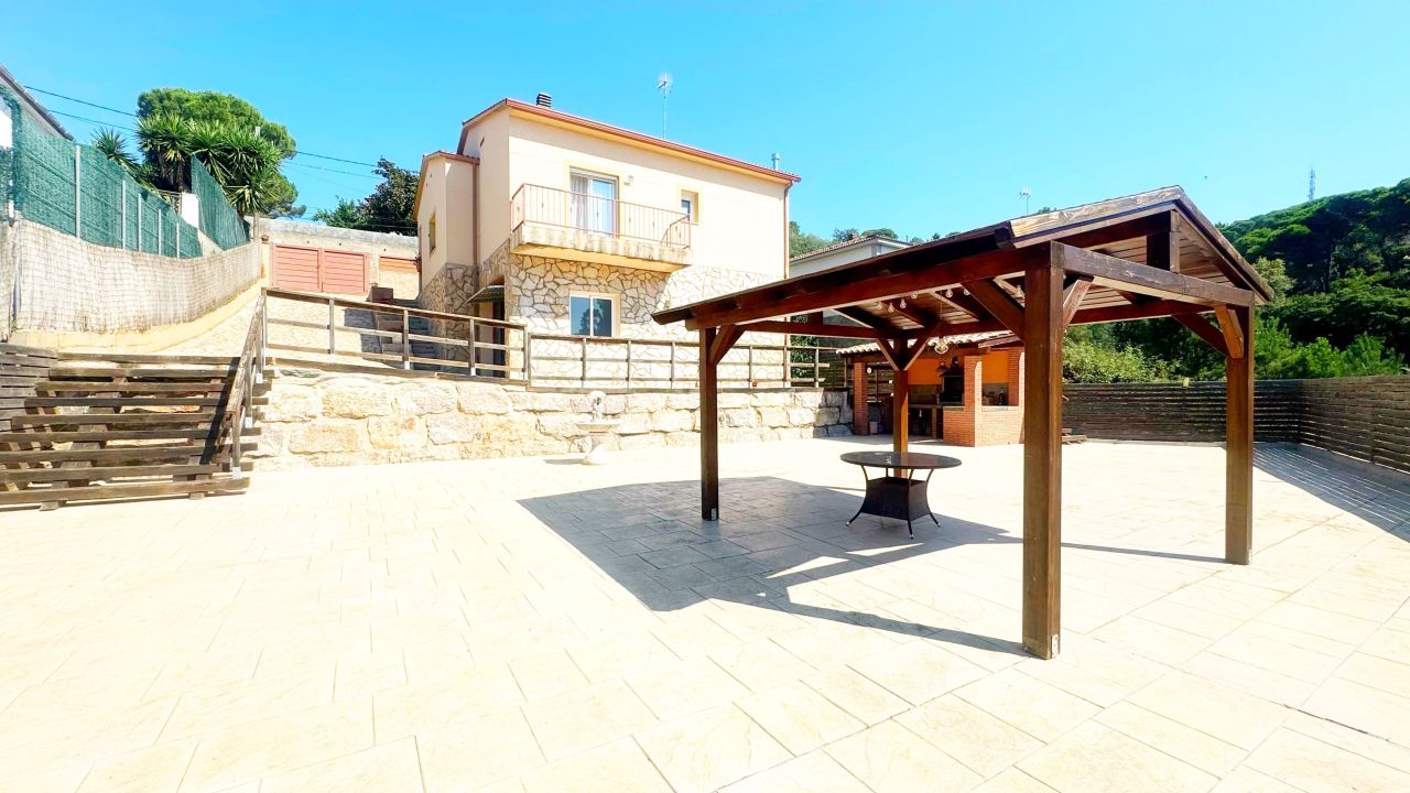 House on Costa Brava, Spain, 200 m² - picture 1