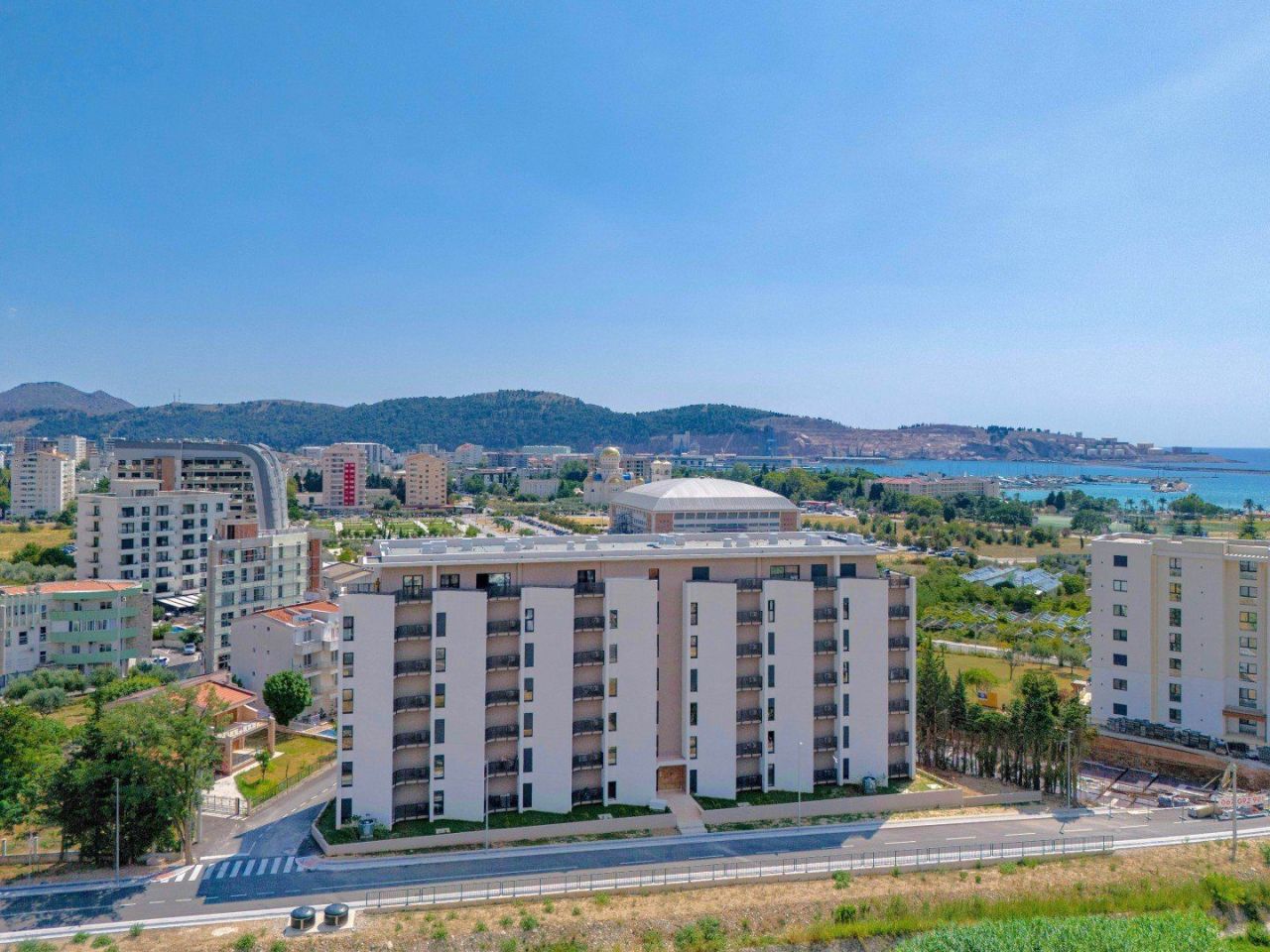 Apartamento en el Bar, Montenegro, 120 m² - imagen 1