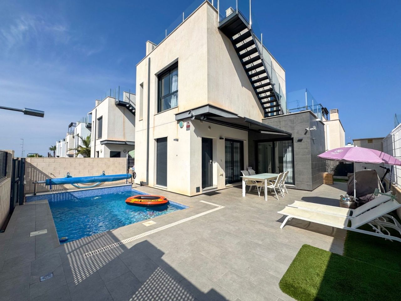 Chalet in Villamartin, Spanien, 80 m² - Foto 1