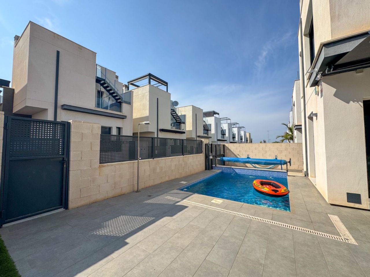 Chalet in Villamartin, Spain, 80 m² - picture 2