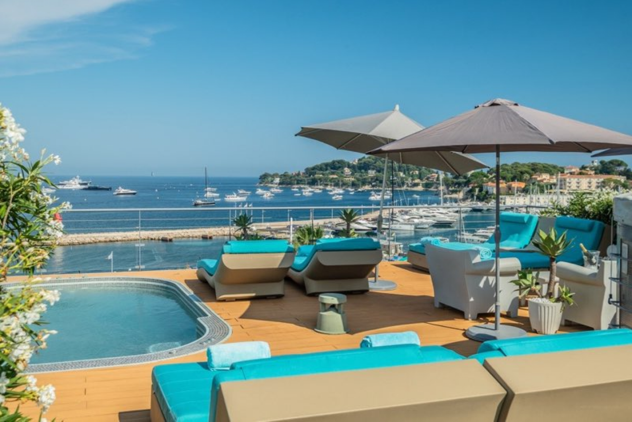 Villa in Saint-Jean-Cap-Ferrat, Frankreich, 270 m² - Foto 1