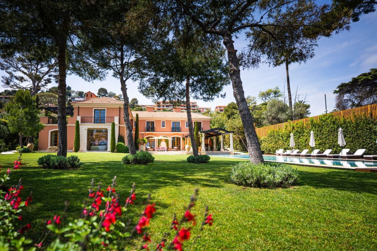 Villa in Saint-Jean-Cap-Ferrat, Frankreich, 1 150 m² - Foto 1
