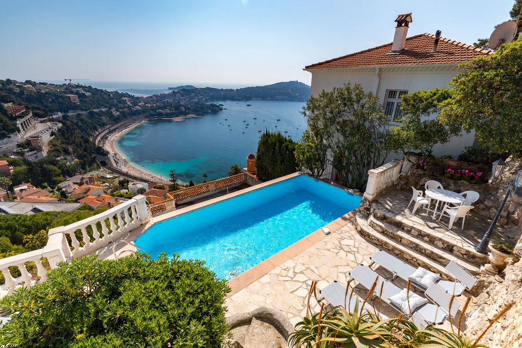 Villa en Villefranche-sur-Mer, Francia, 350 m² - imagen 1