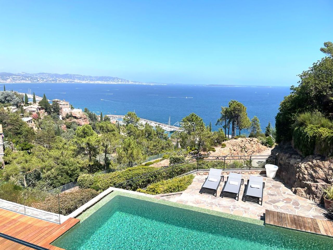 Villa en Theoule-sur-Mer, Francia, 250 m² - imagen 2