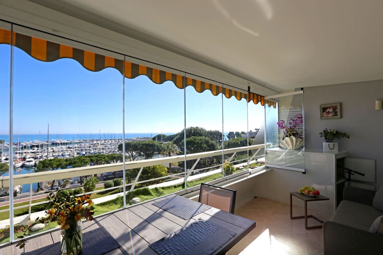 Appartement à Villeneuve-Loubet, France, 80 m² - image 2