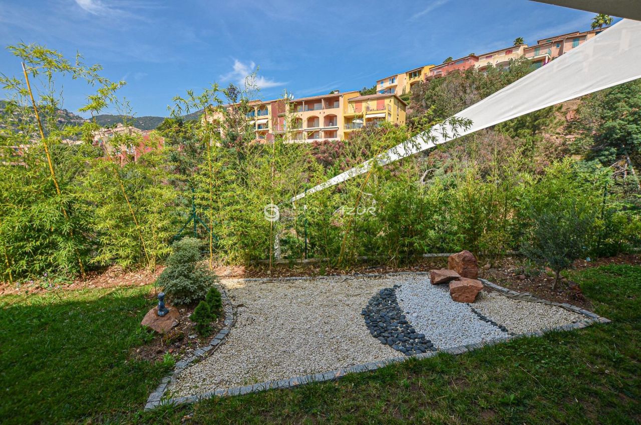 Villa a Theoule-sur-Mer, Francia, 280 m² - foto 3