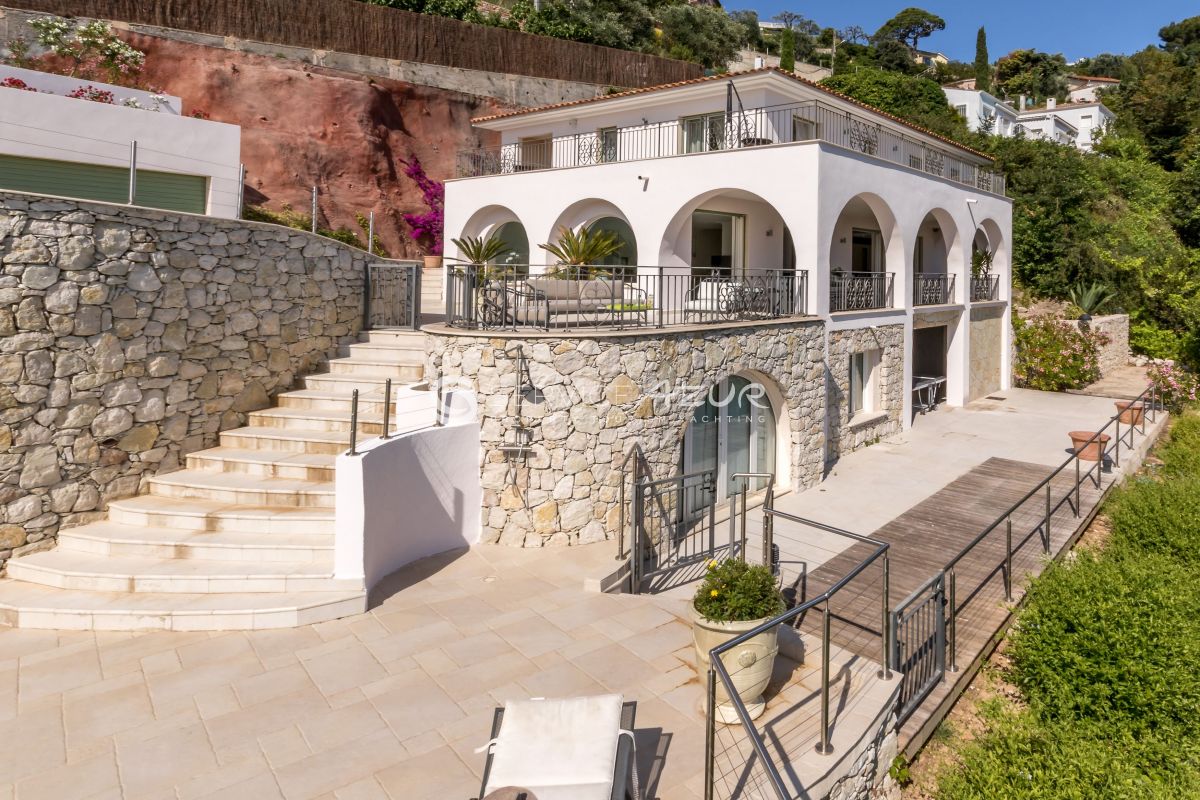 Villa en Villefranche-sur-Mer, Francia, 300 m² - imagen 3