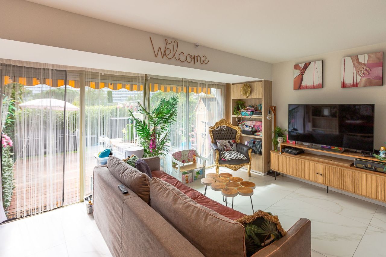 Appartement à Villeneuve-Loubet, France, 40 m² - image 4