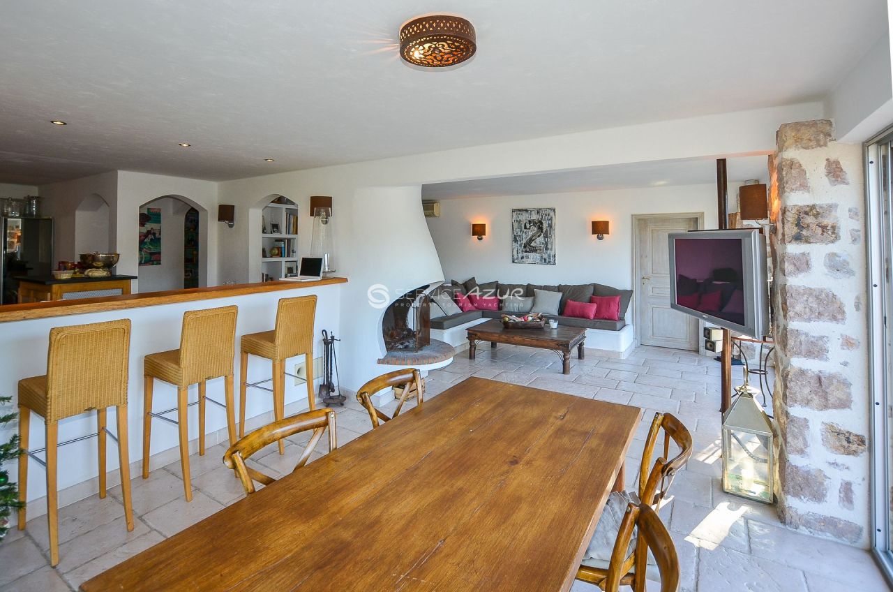 Villa à Théoule-sur-Mer, France, 200 m² - image 5