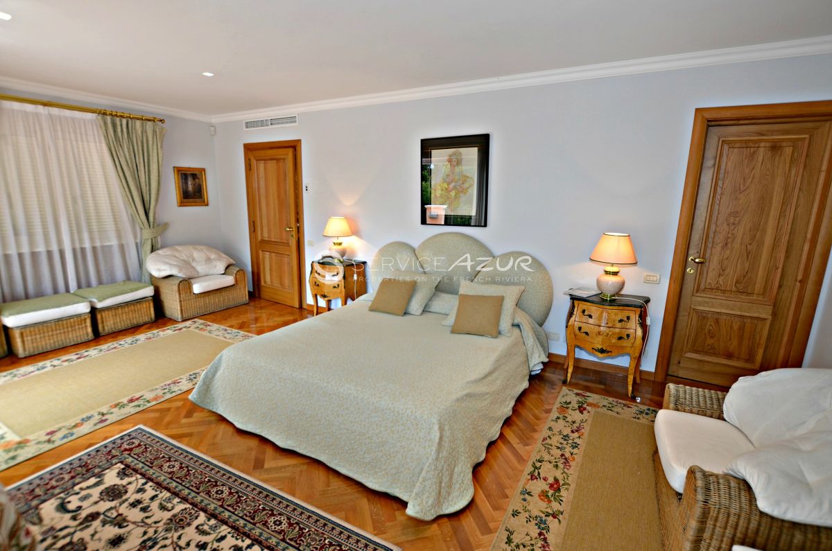 Villa in Saint-Jean-Cap-Ferrat, France, 300 m² - picture 6