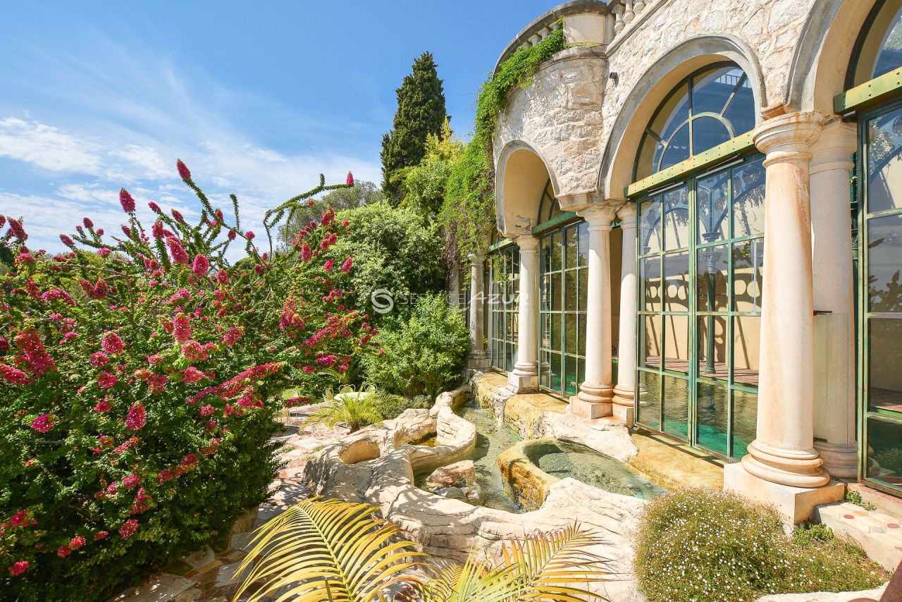 Villa in Villefranche-sur-Mer, France, 1 000 m² - picture 6