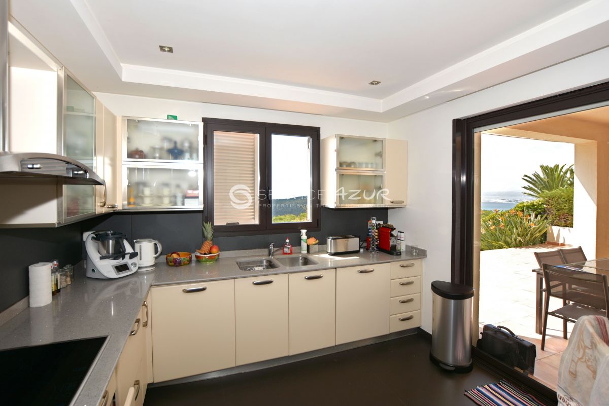 Appartement à Villefranche-sur-Mer, France, 250 m² - image 7