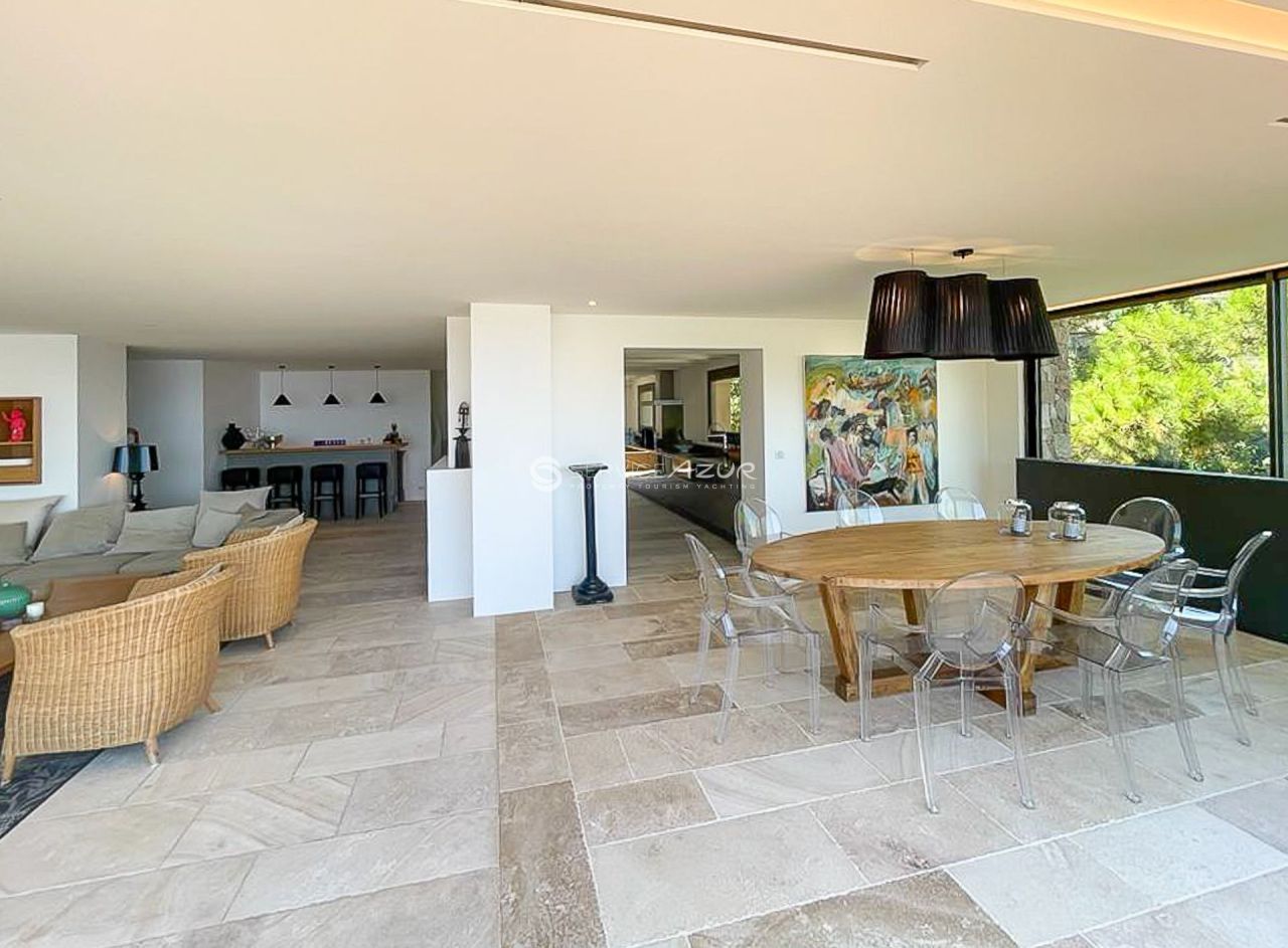 Villa en Theoule-sur-Mer, Francia, 250 m² - imagen 8
