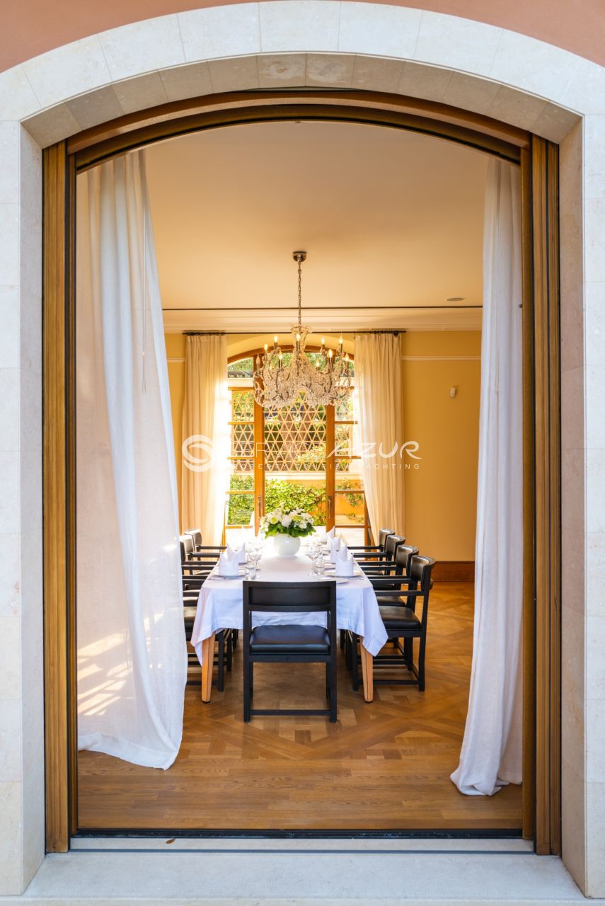 Villa in Saint-Jean-Cap-Ferrat, France, 1 150 m² - picture 8