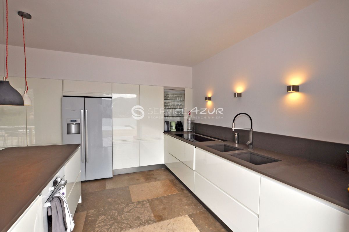 Villa en Theoule-sur-Mer, Francia, 250 m² - imagen 9