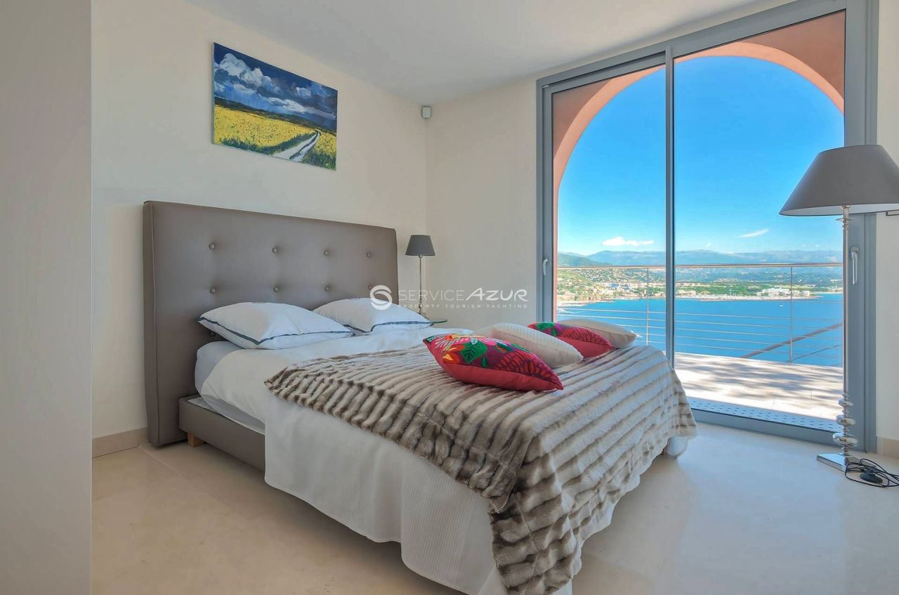 Villa in Theoule-sur-Mer, France, 180 m² - picture 9