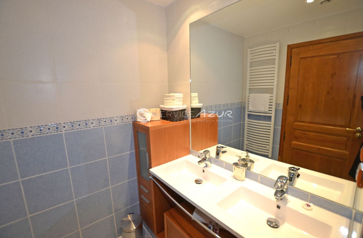 Villa à Villefranche-sur-Mer, France, 120 m² - image 11