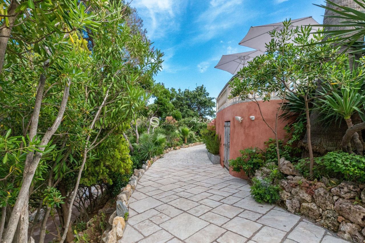 Villa à Sainte-Maxime, France, 300 m² - image 12