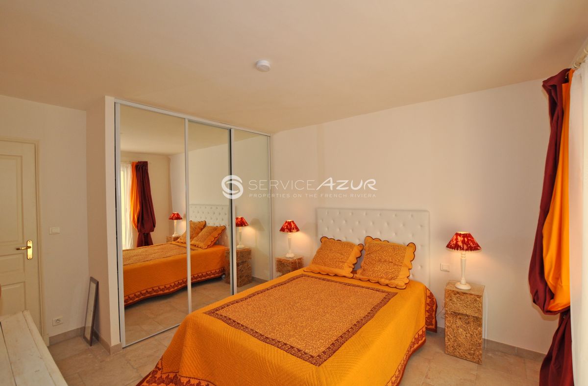 Villa à Villeneuve-Loubet, France, 150 m² - image 12