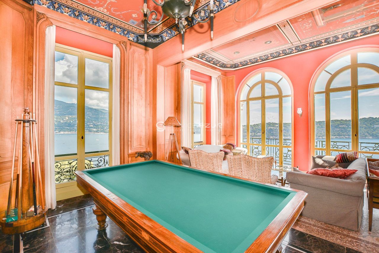 Villa in Villefranche-sur-Mer, France, 1 000 m² - picture 12