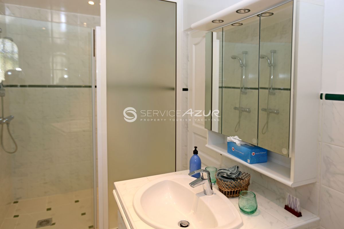 Villa a Villefranche-sur-Mer, Francia, 240 m² - foto 13