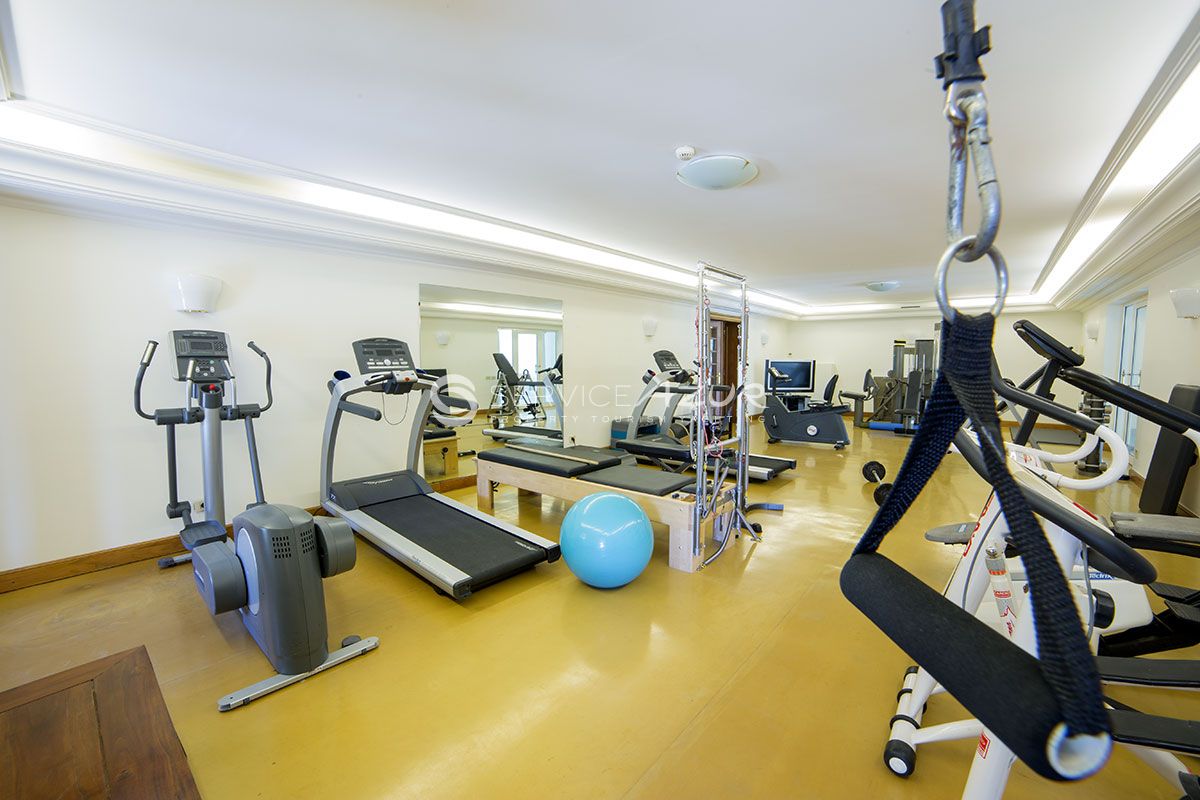 Villa in Villefranche-sur-Mer, France, 2 800 m² - picture 16