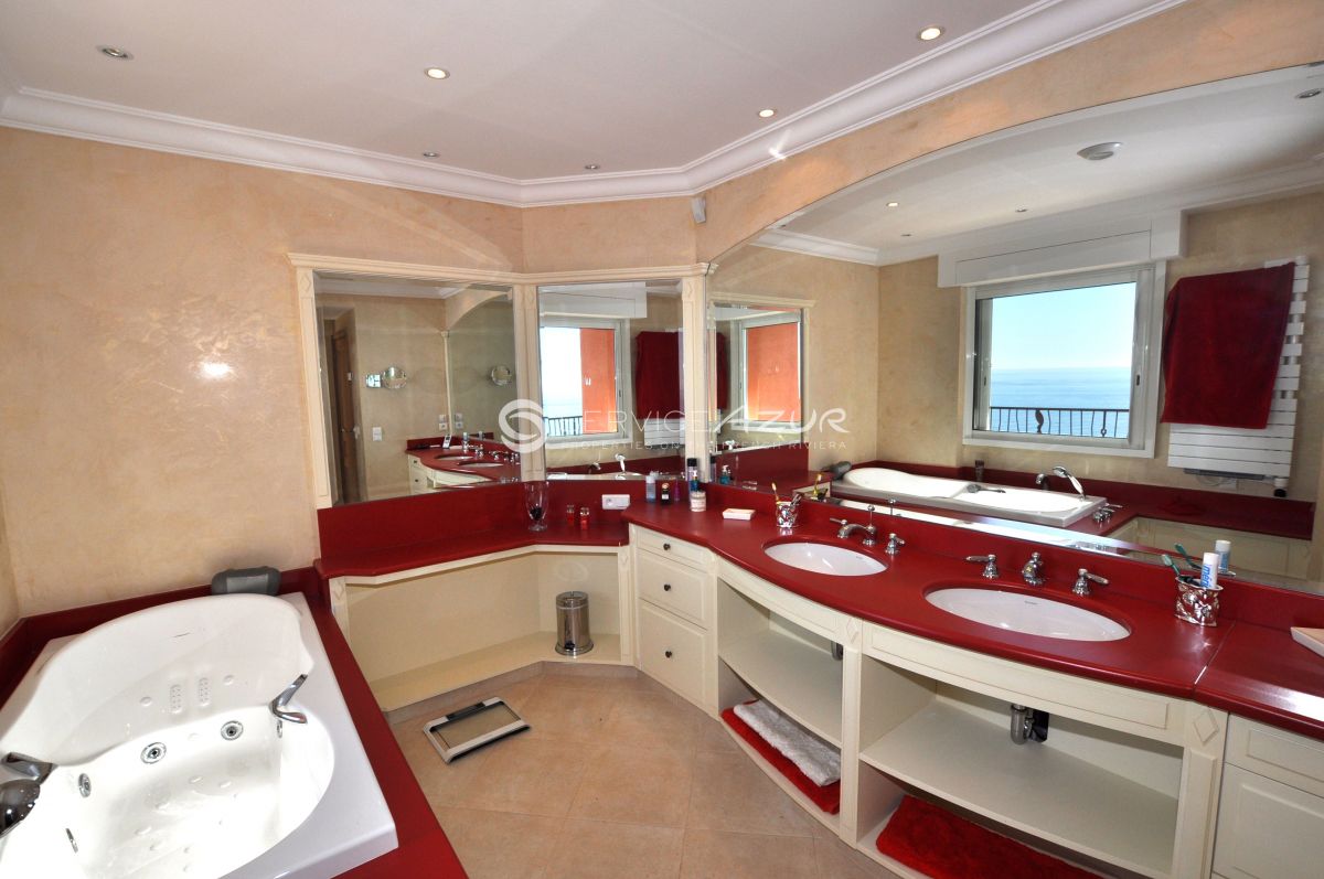 Villa à Théoule-sur-Mer, France, 300 m² - image 16