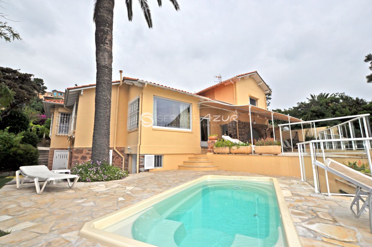 Villa à Théoule-sur-Mer, France, 150 m² - image 16