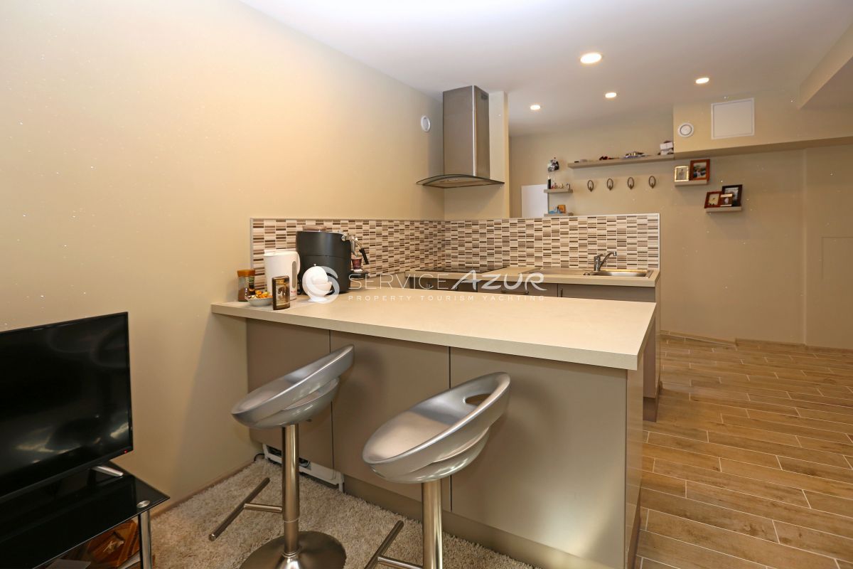 Villa à Villeneuve-Loubet, France, 170 m² - image 16