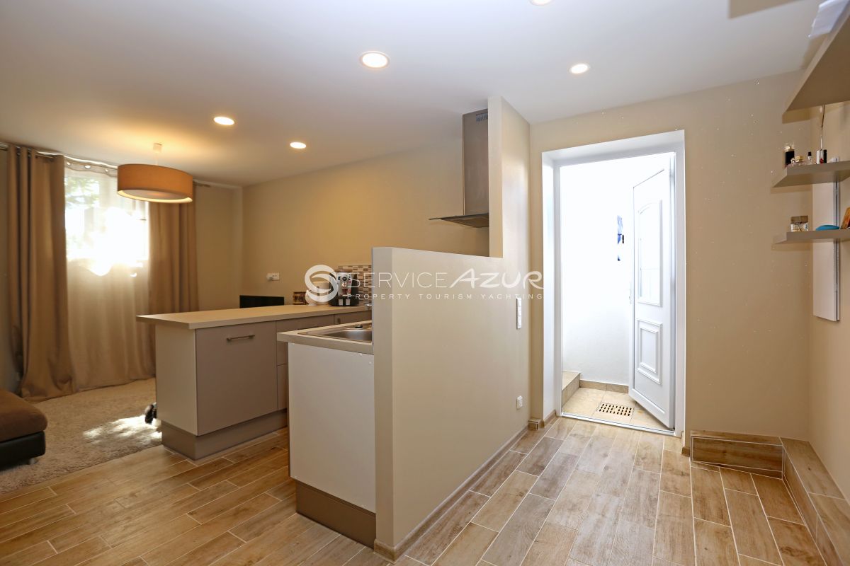 Villa à Villeneuve-Loubet, France, 170 m² - image 17