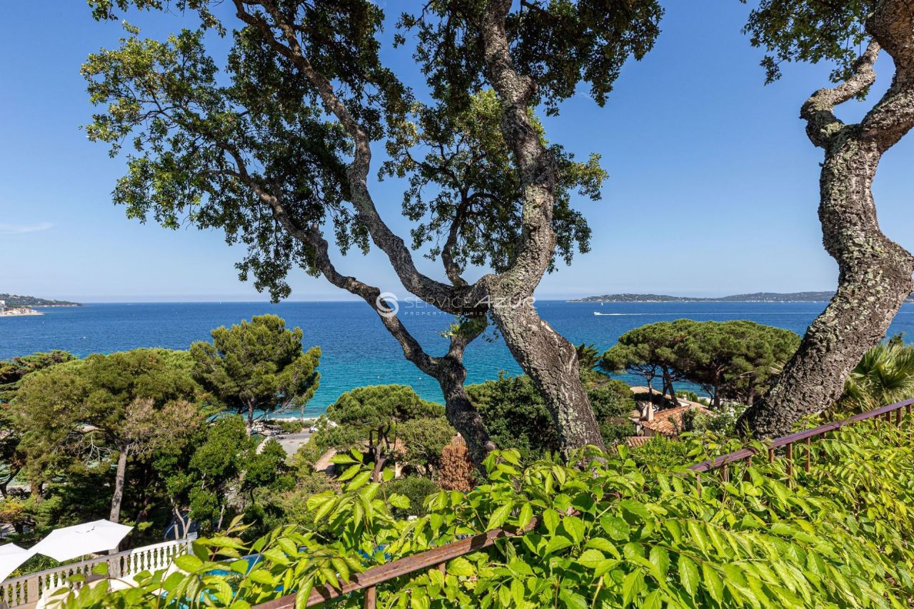Villa à Sainte-Maxime, France, 300 m² - image 17