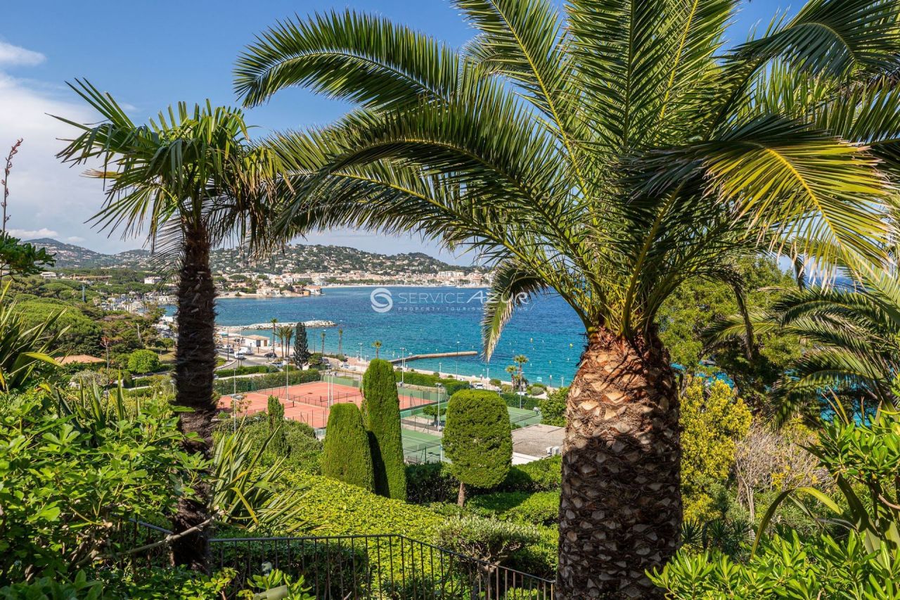 Villa à Sainte-Maxime, France, 300 m² - image 18