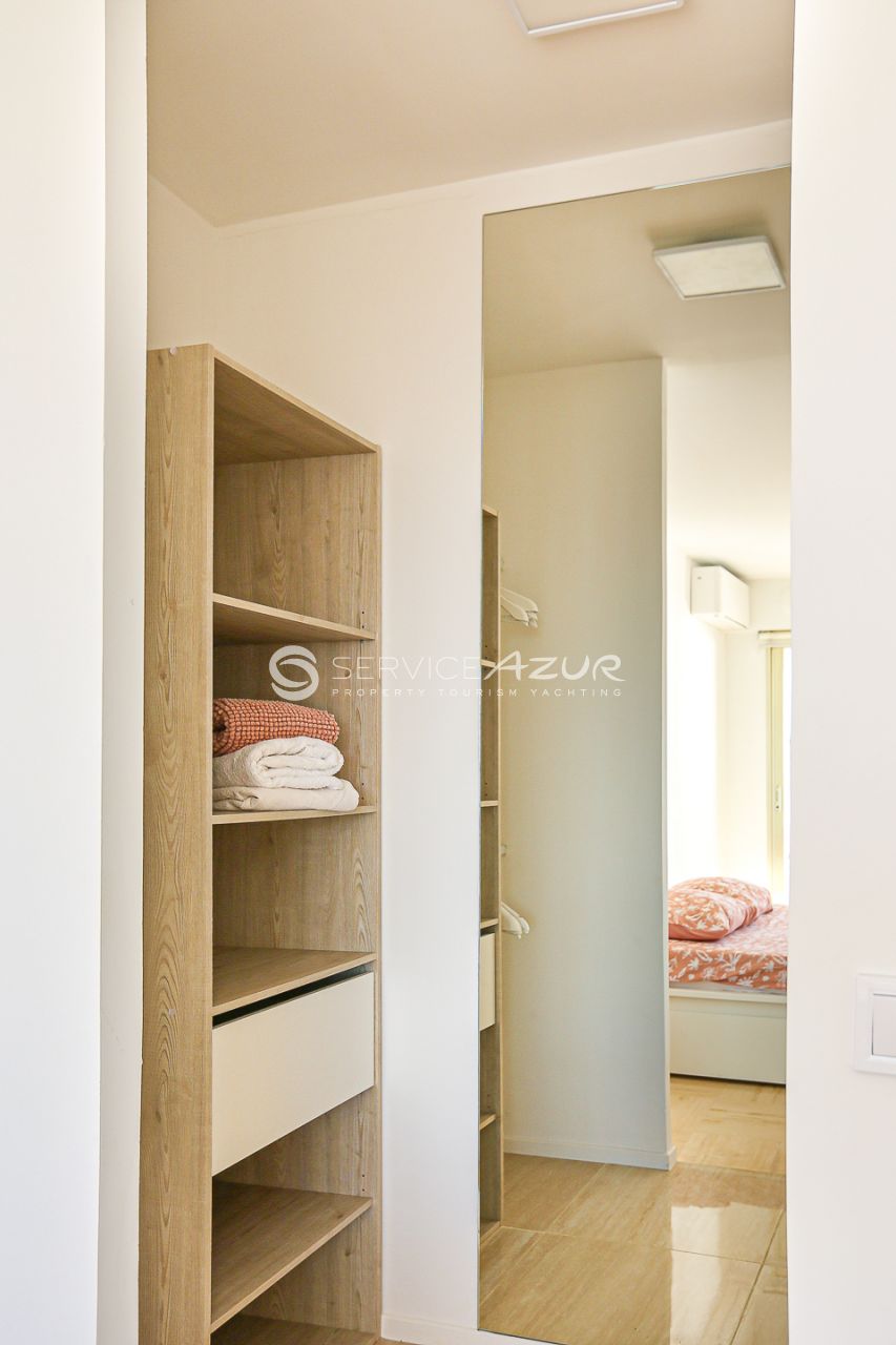 Apartment in Villeneuve-Loubet, France, 61 m² - picture 18