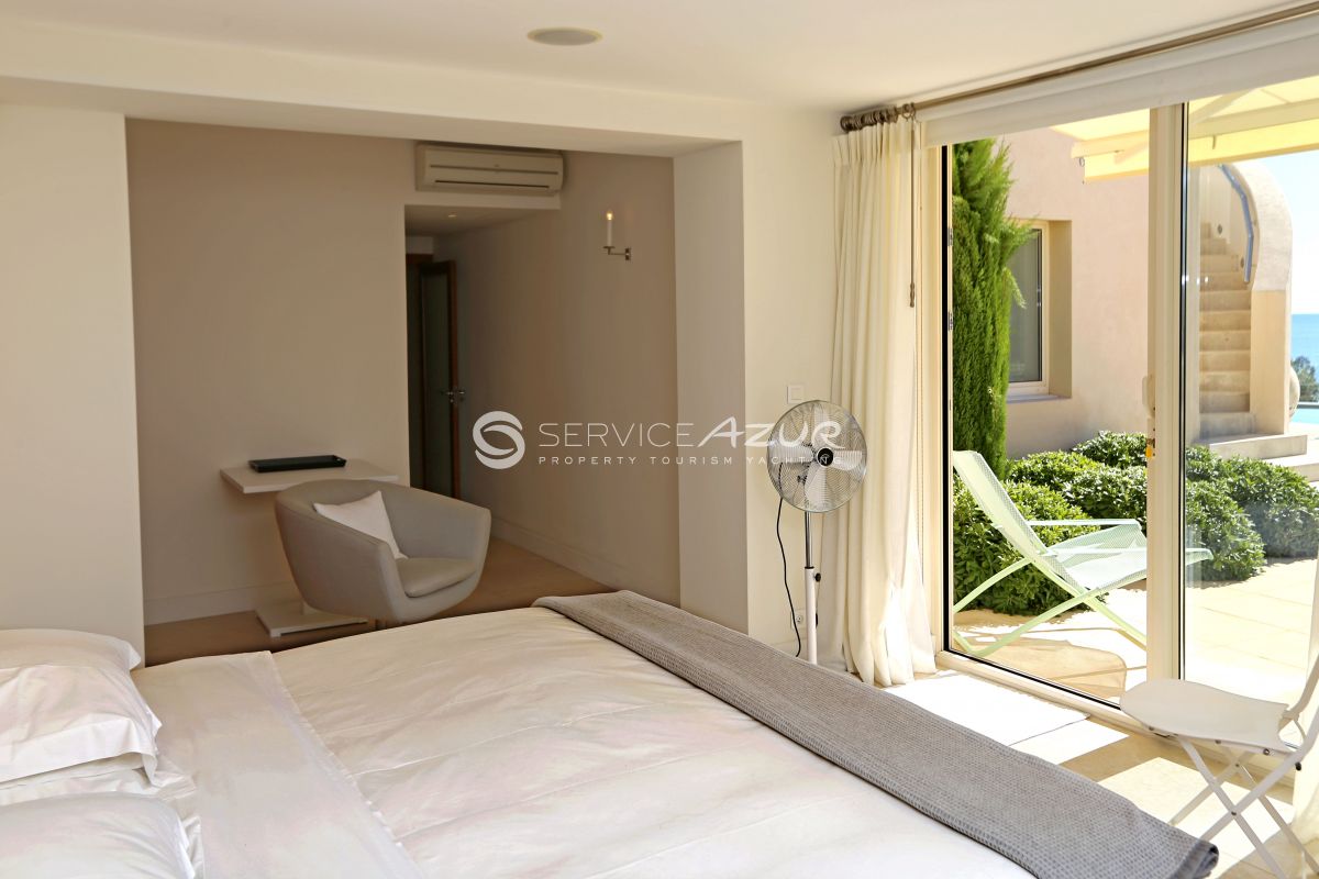 Villa à Théoule-sur-Mer, France, 300 m² - image 19