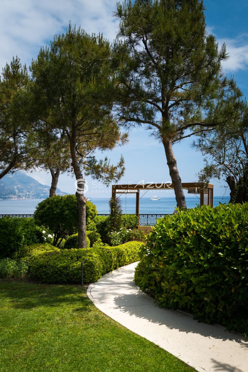 Villa in Saint-Jean-Cap-Ferrat, France, 1 150 m² - picture 19