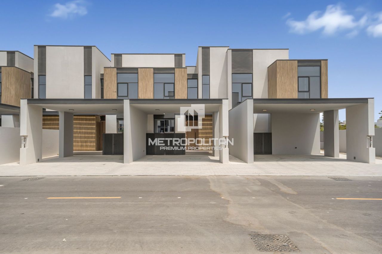 Maison urbaine à Dubaï, EAU, 239 m² - image 1