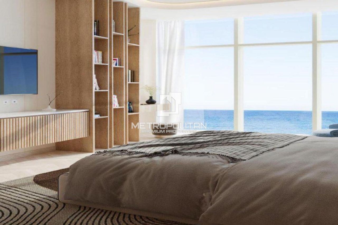 Apartment in Ras al-Khaimah, UAE, 56 m² - picture 1