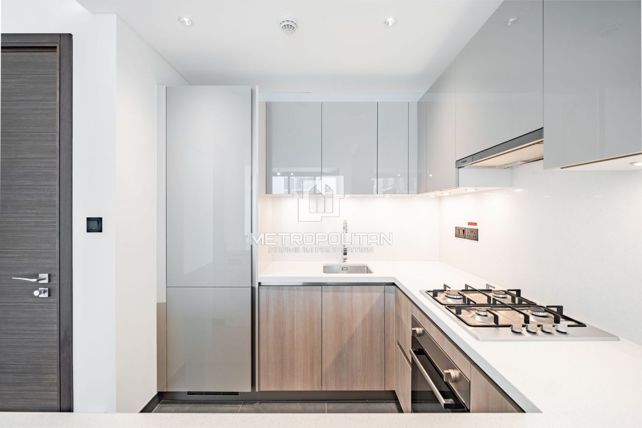 Apartment in Dubai, UAE, 97 m² - picture 9