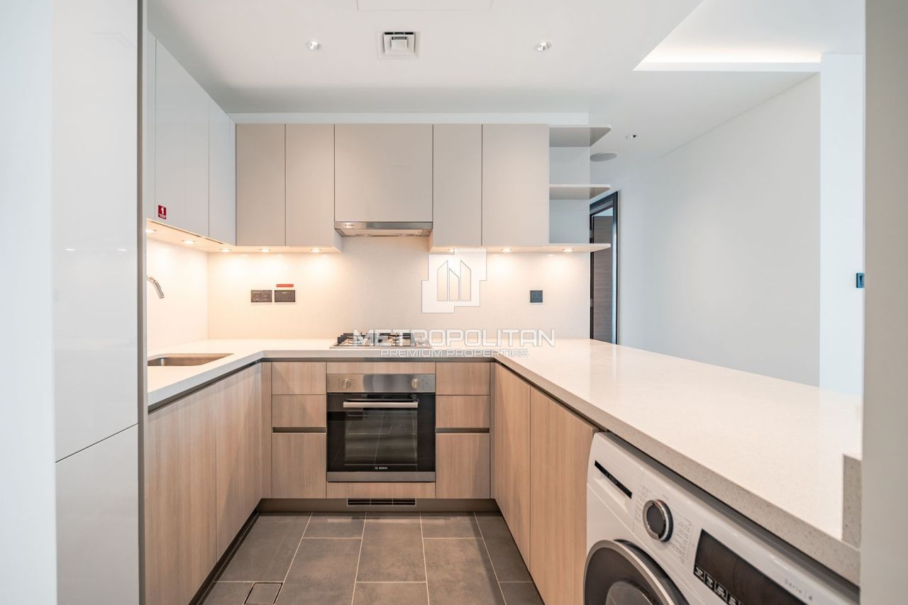 Apartment in Dubai, UAE, 97 m² - picture 10