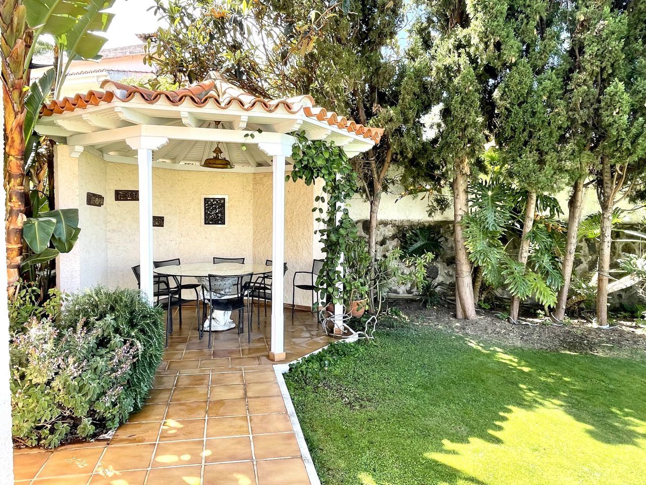 House in Santa-Ursula, Spain, 861 m² - picture 3