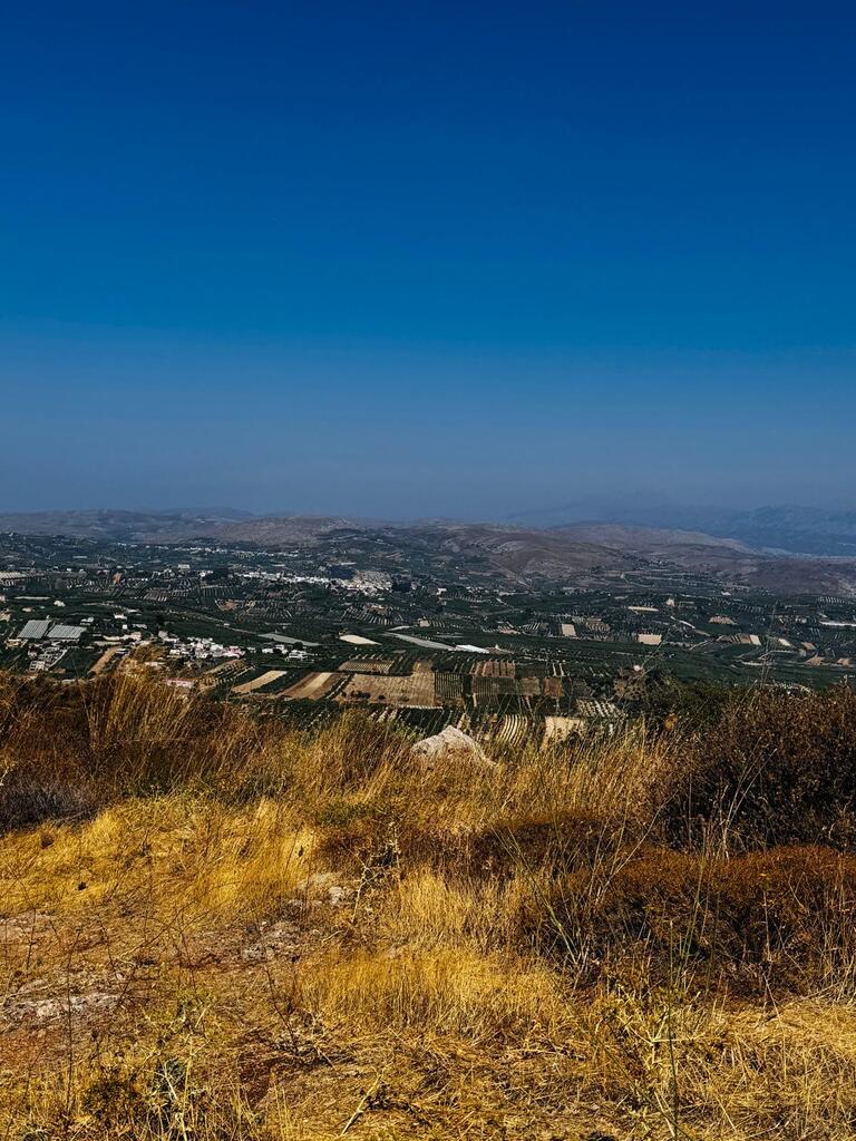 Terrain dans la préfecture d'Héraklion, Grèce, 2 500 m² - image 1